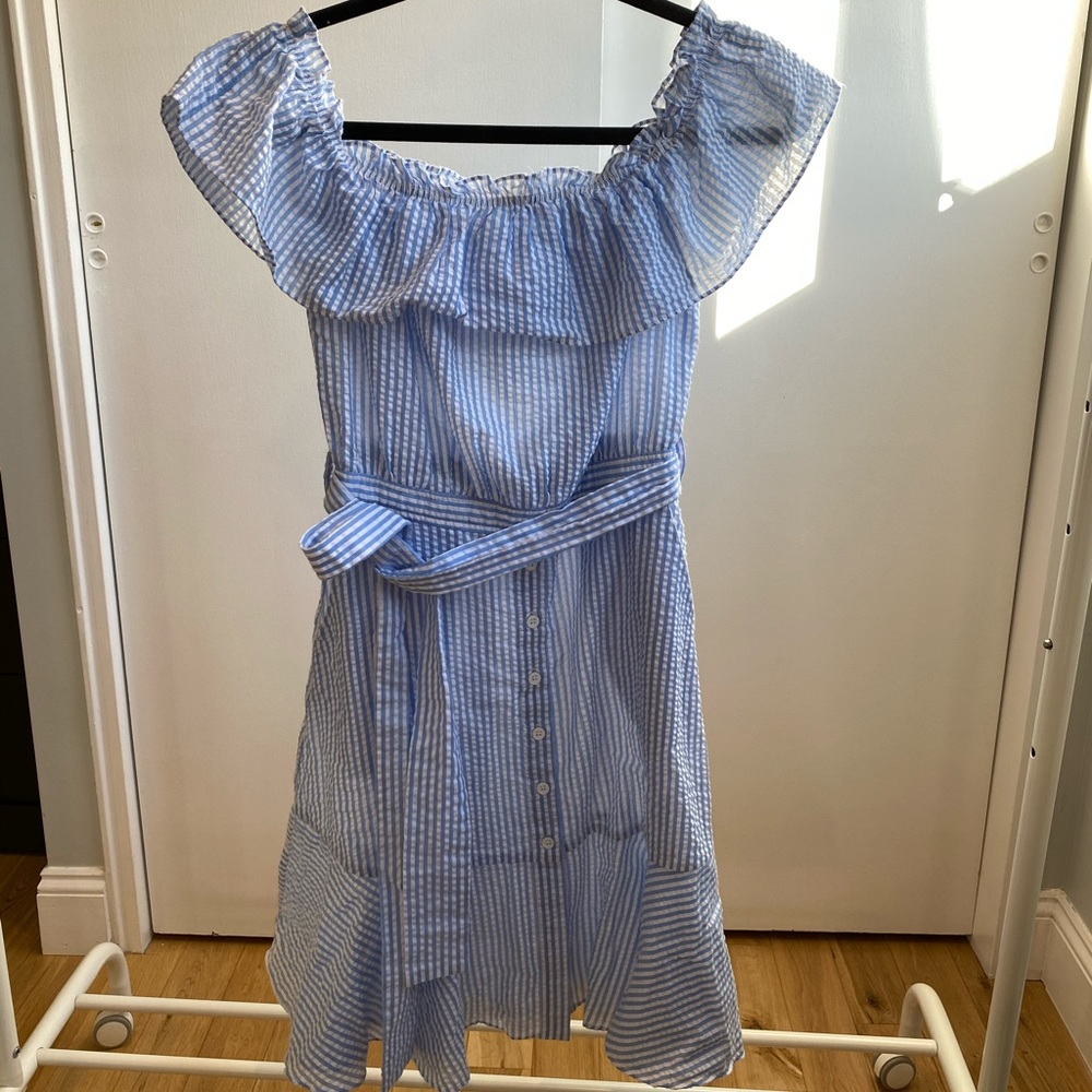 Blue dress